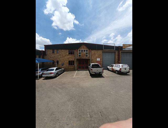 INDUSTRIAL PROPERTY TO RENT IN SAMRAND BUSINESS PARK